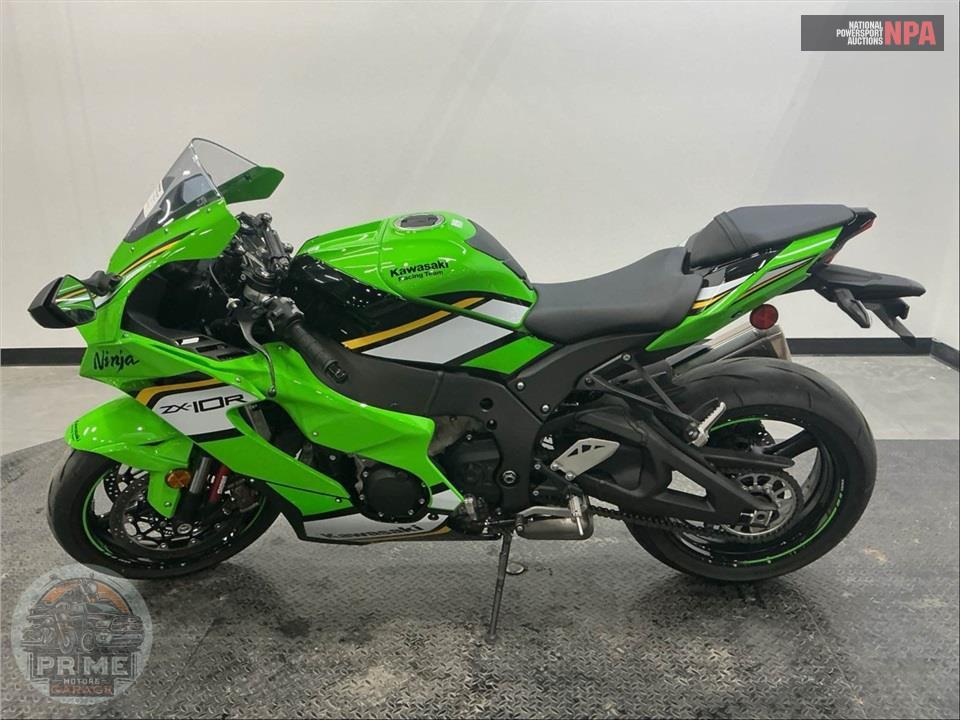 2025 Kawasaki ZX1002MSFAL NINJA ZX-10R KRT — фото 3
