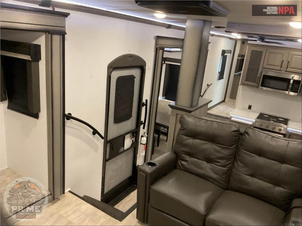 2024 Keystone Rv M-3941 FO - MONTANA FIFTH WHEEL SERIES — фото 7