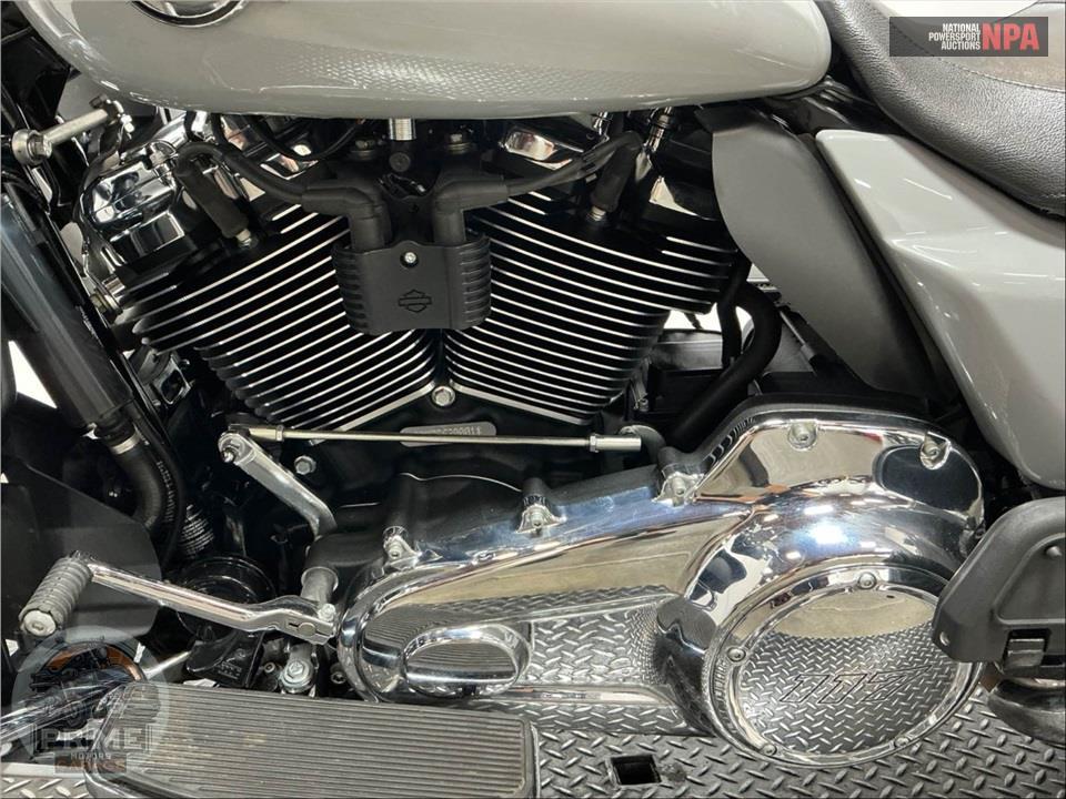 2025 Harley-Davidson FLHXU STEET GLIDE ULTRA — фото 7
