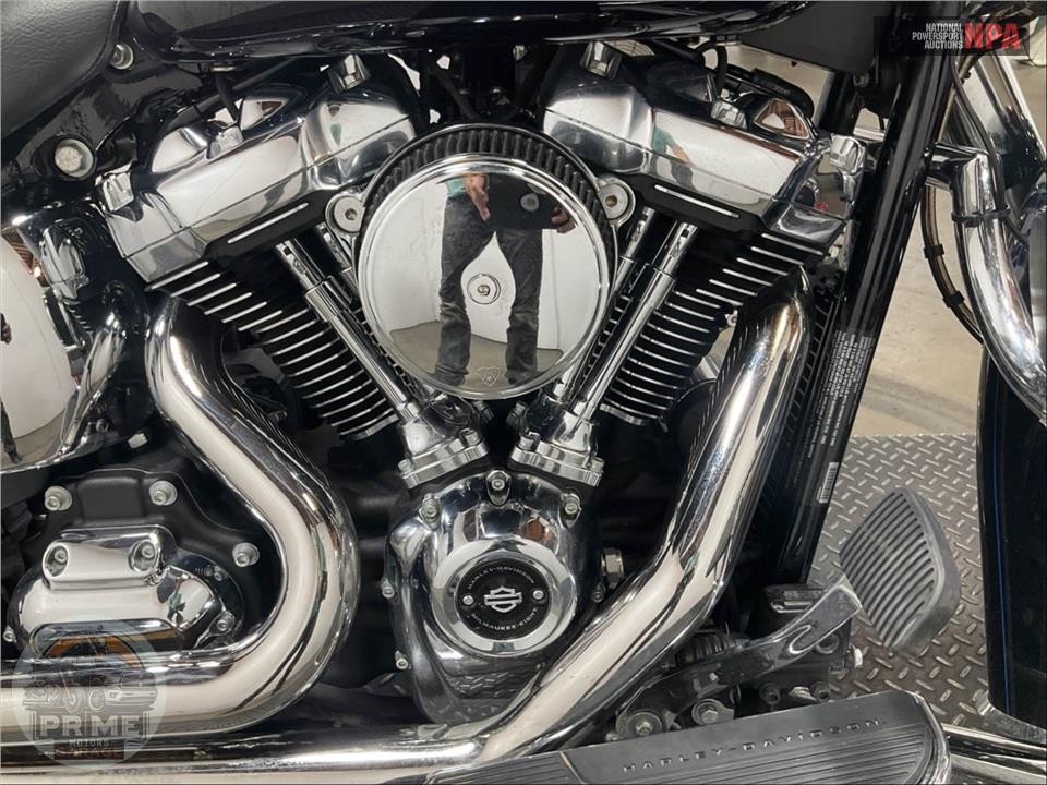 2020 Harley-Davidson FLDE DELUXE — фото 6