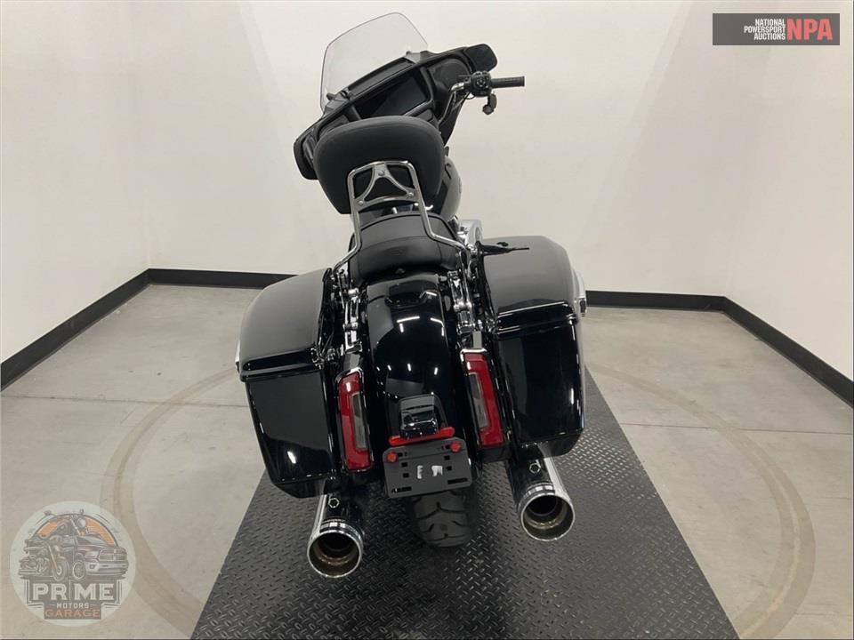 2025 Harley-Davidson FLHX STREET GLIDE — фото 4