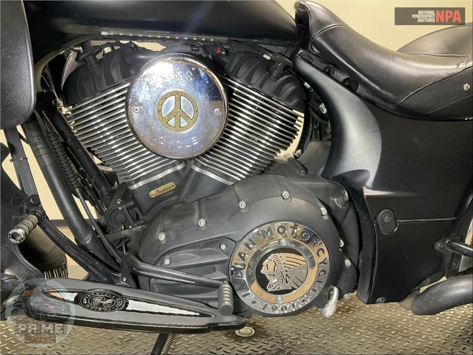 2016 Indian Motorcycle CHIEF DARK HORSE — фото 7