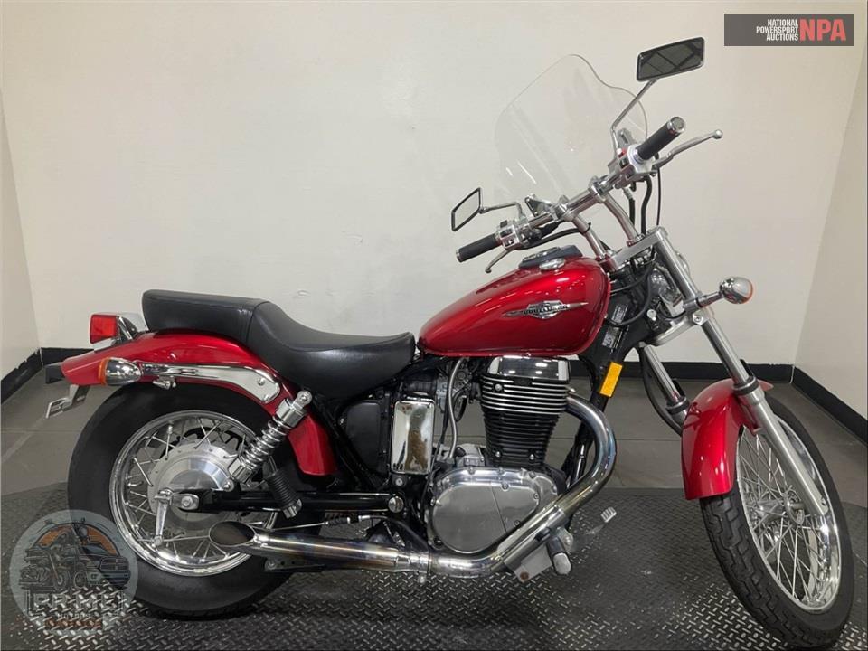 2015 Suzuki LS650L5 BOULEVARD S40 — фото 1