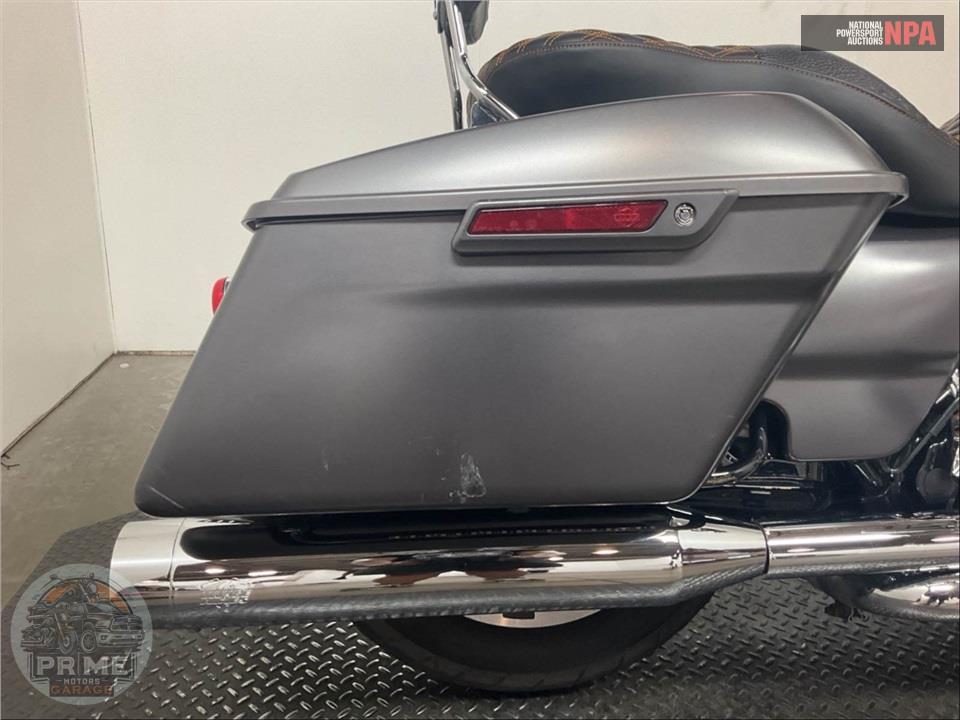 2015 Harley-Davidson FLHX STREET GLIDE — фото 17