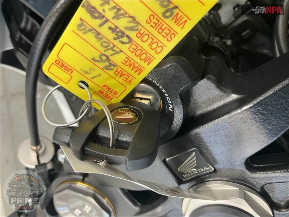 2026 Honda CBR1000RR — фото 11