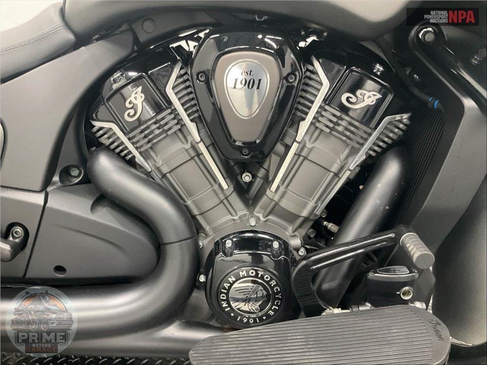 2023 Indian Motorcycle CHALLENGER DARK HORSE (SMOKE) — фото 6