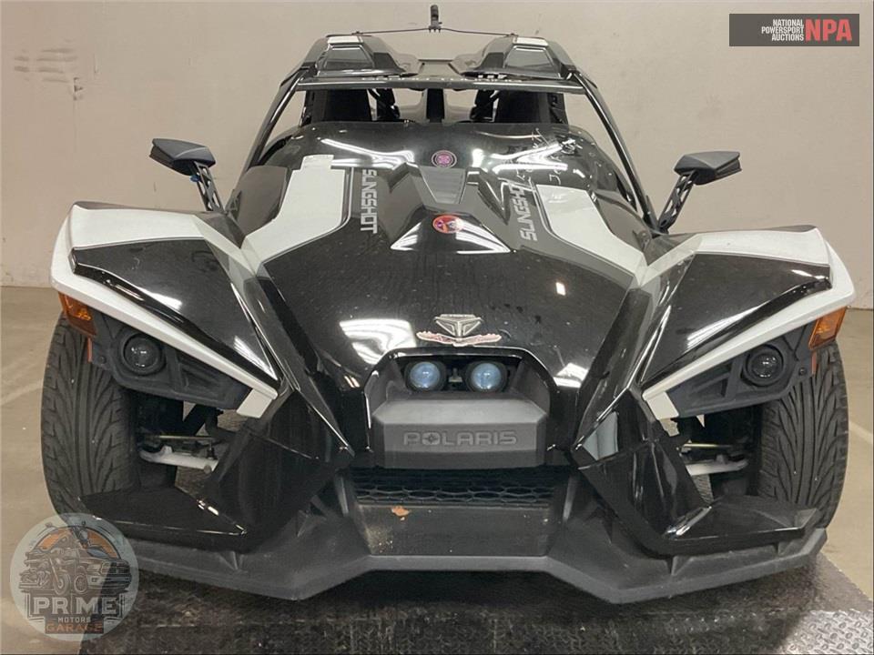 2019 Polaris SLINGSHOT GRAND TOURING — фото 2