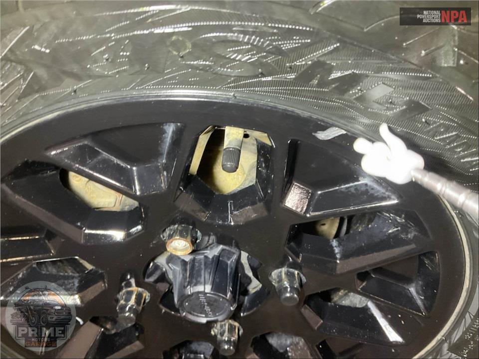 2023 Can-Am MAVERICK X3 DS TURBO RR 64 — фото 33