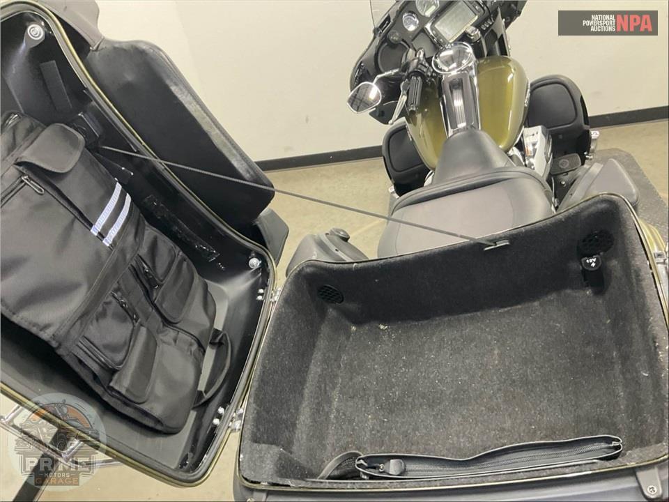2018 Harley-Davidson FLHTK ULTRA LIMITED — фото 23
