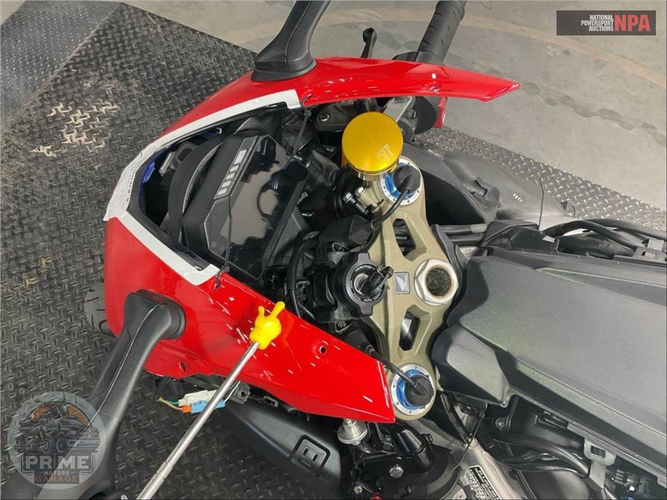 2018 Honda CBR1000S1 SP1 — фото 15
