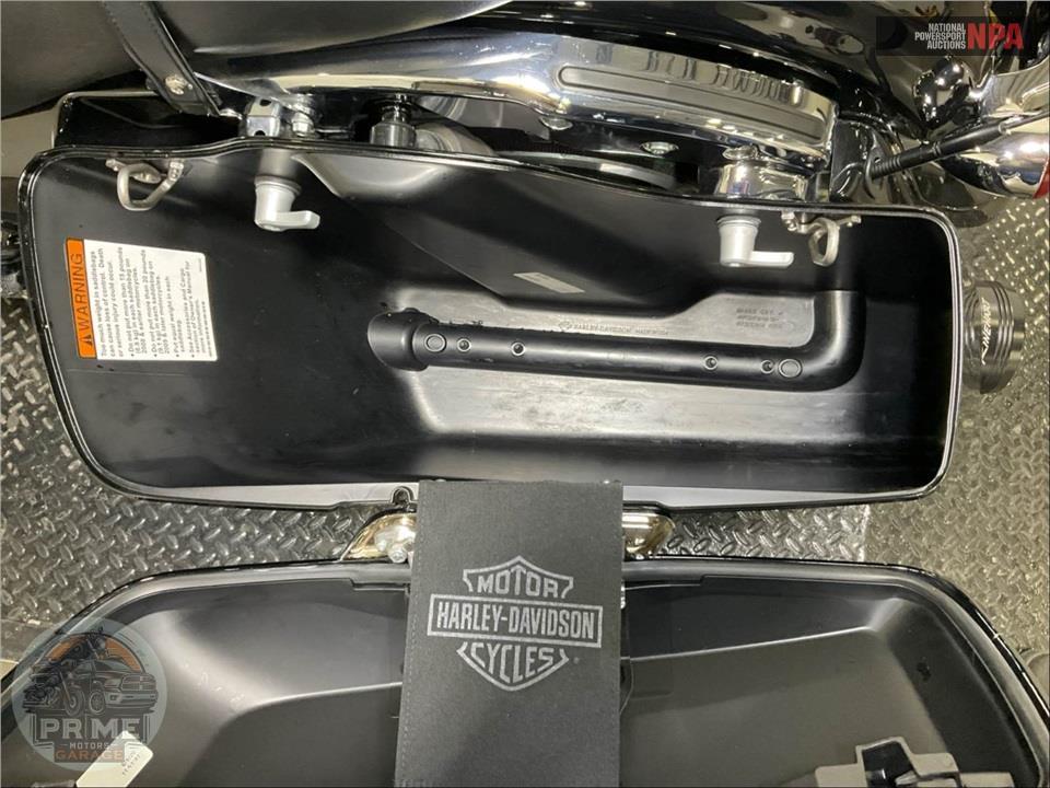 2020 Harley-Davidson FLHX STREET GLIDE — фото 22