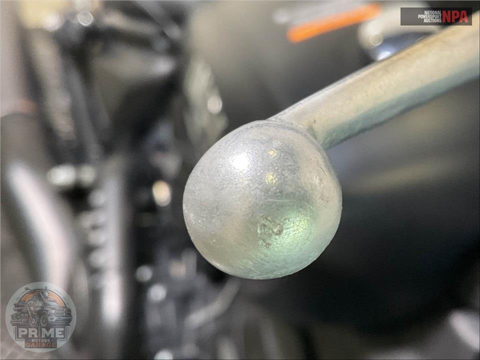 2025 Indian Motorcycle SCOUT BOBBER LIMITED (SMOKE) — фото 22