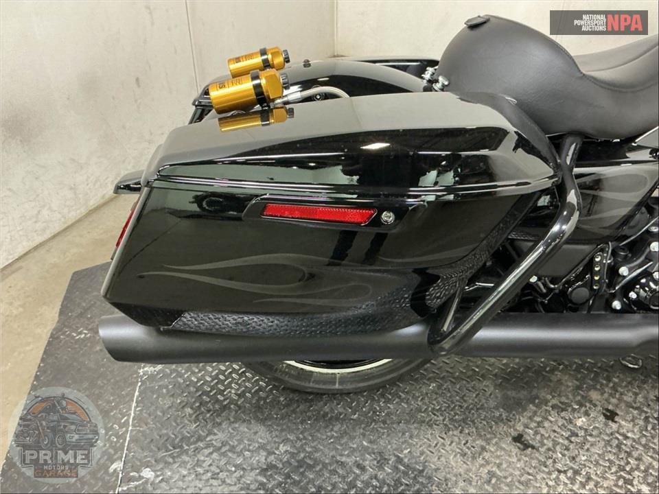 2025 Harley-Davidson FLHX STREET GLIDE — фото 16