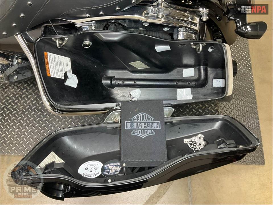2014 Harley-Davidson FLHR ROAD KING — фото 23