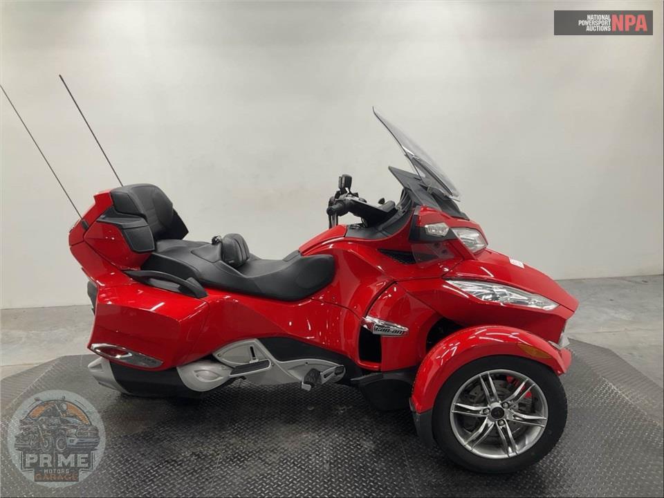 2011 Can-Am SPYDER RT-S SE5 — фото 1