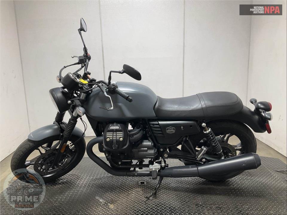 2020 Moto Guzzi V7 III STONE — фото 3