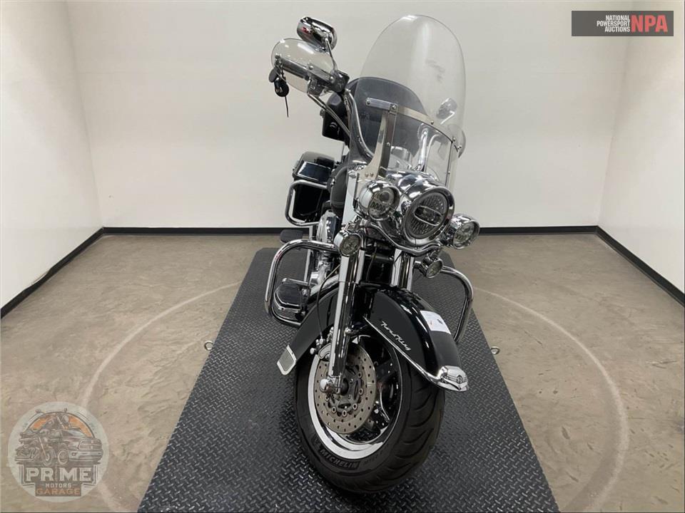 2005 Harley-Davidson FLHRCI ROAD KING CLASSIC — фото 2