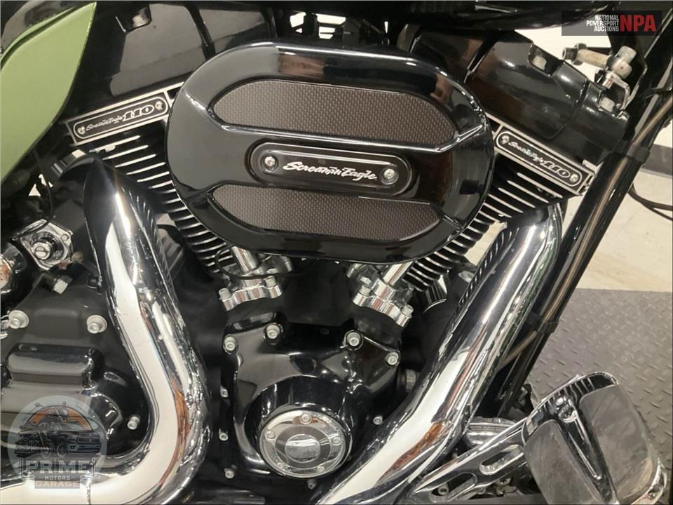 2014 Harley-Davidson FLHRSE CVO ROAD KING — фото 6