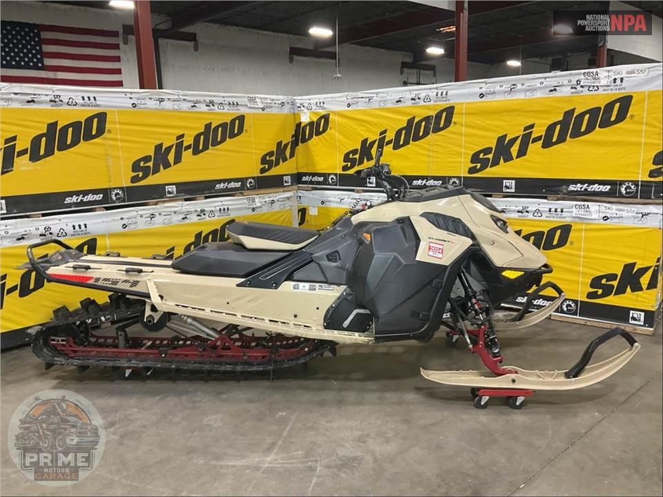 2024 Ski-Doo Summit X 154 850 E-TEC PowderMax Light FlexEdge 2.5" SHOT — фото 1