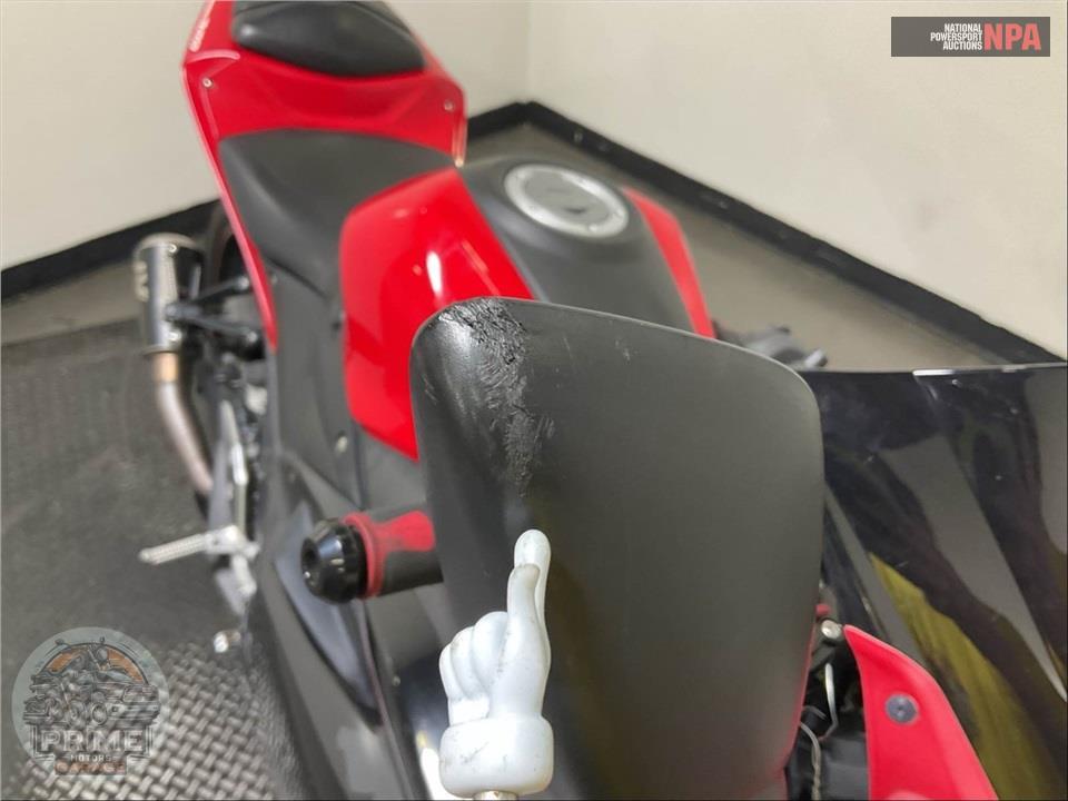 2015 Yamaha YZF-R3 — фото 35