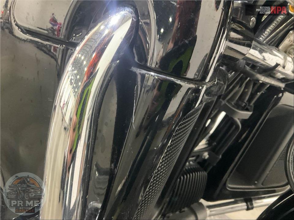 2022 Harley-Davidson FLHTCUTG TRI GLIDE ULTRA CLASSIC — фото 17