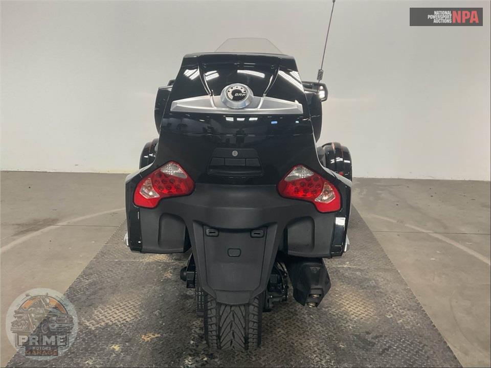2015 Can-Am Spyder RT-S SE6 — фото 4