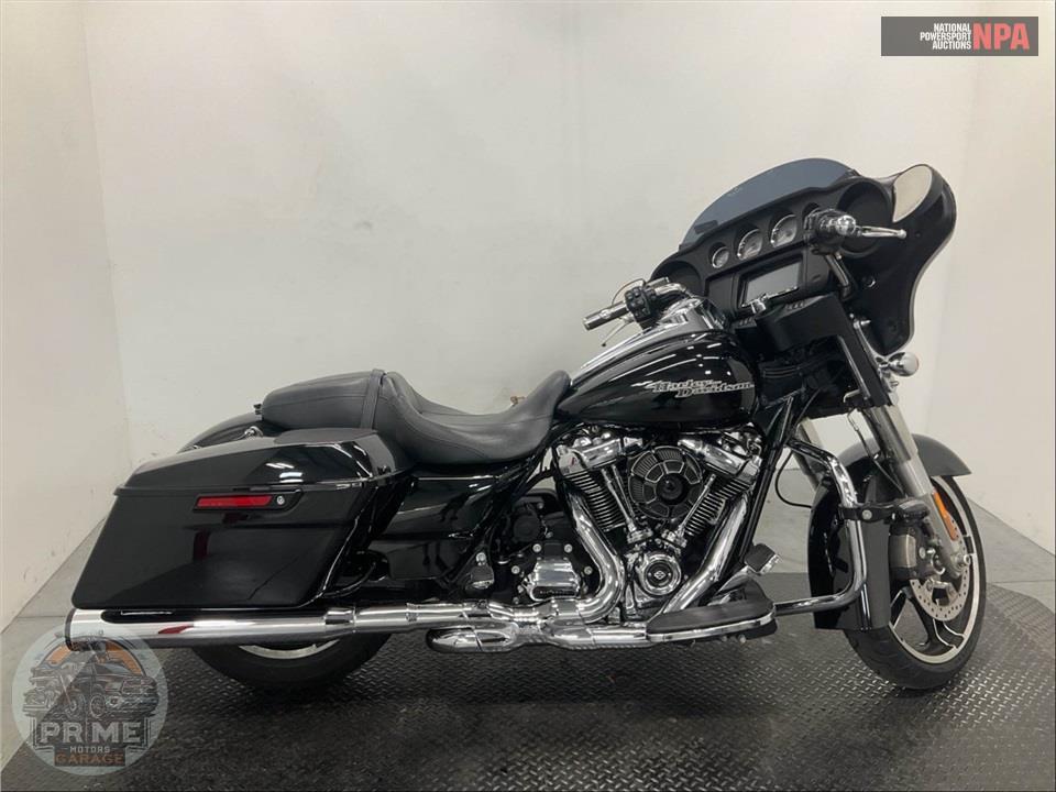 2017 Harley-Davidson FLHX STREET GLIDE — фото 1