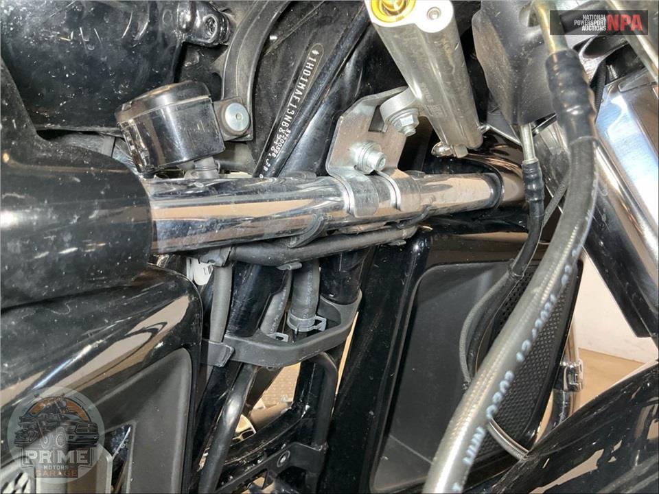 2022 Harley-Davidson FLHTCUTG TRI GLIDE ULTRA CLASSIC — фото 12