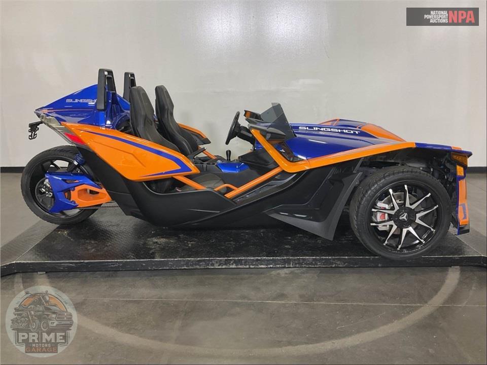 2021 Polaris SLINGSHOT R — фото 1