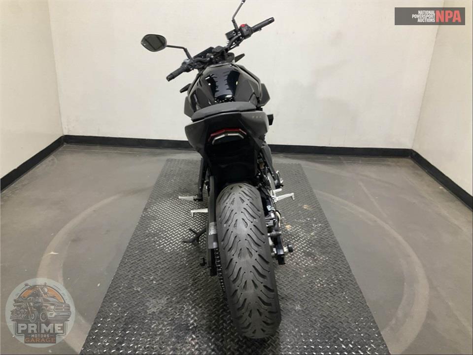 2023 Suzuki GSX800RQM3 GSX-8S — фото 4