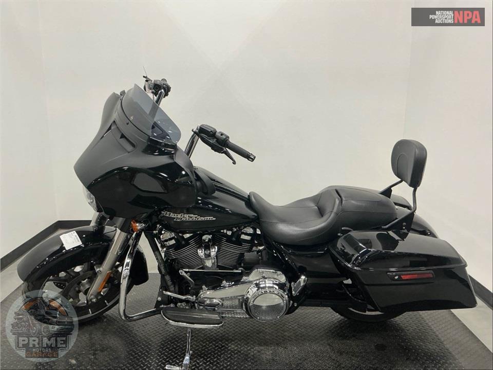 2020 Harley-Davidson FLHX STREET GLIDE — фото 3