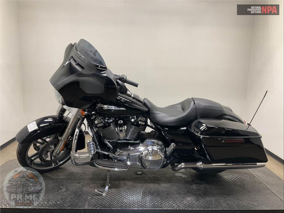 2019 Harley-Davidson FLHX STREET GLIDE — фото 3