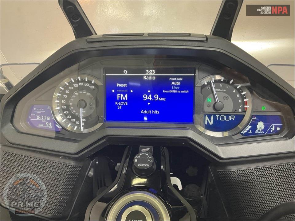 2024 Honda GL1800D GOLDWING TOUR DCT — фото 5