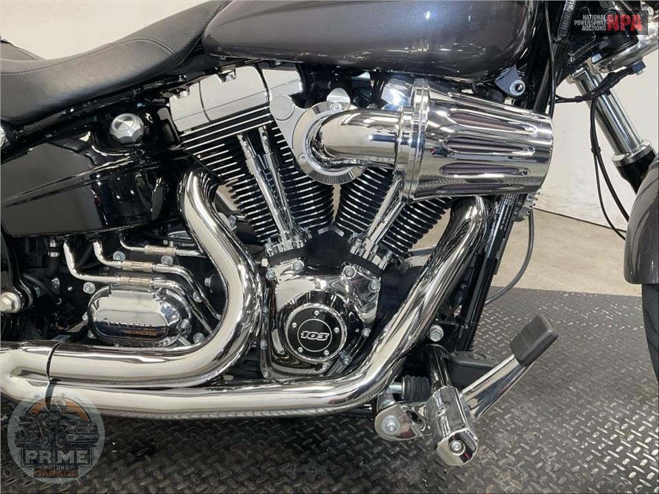 2015 Harley-Davidson FXSB BREAKOUT — фото 6