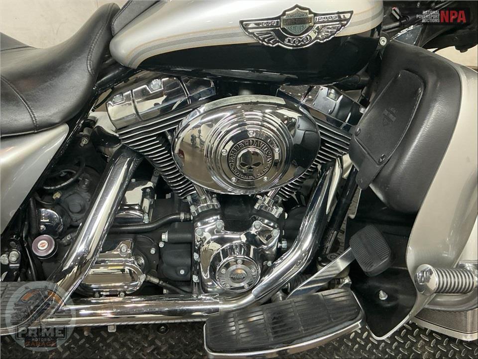 2003 Harley-Davidson FLHTCUI ULTRA CLASSIC ELECTRA GLIDE (Anniv) — фото 6