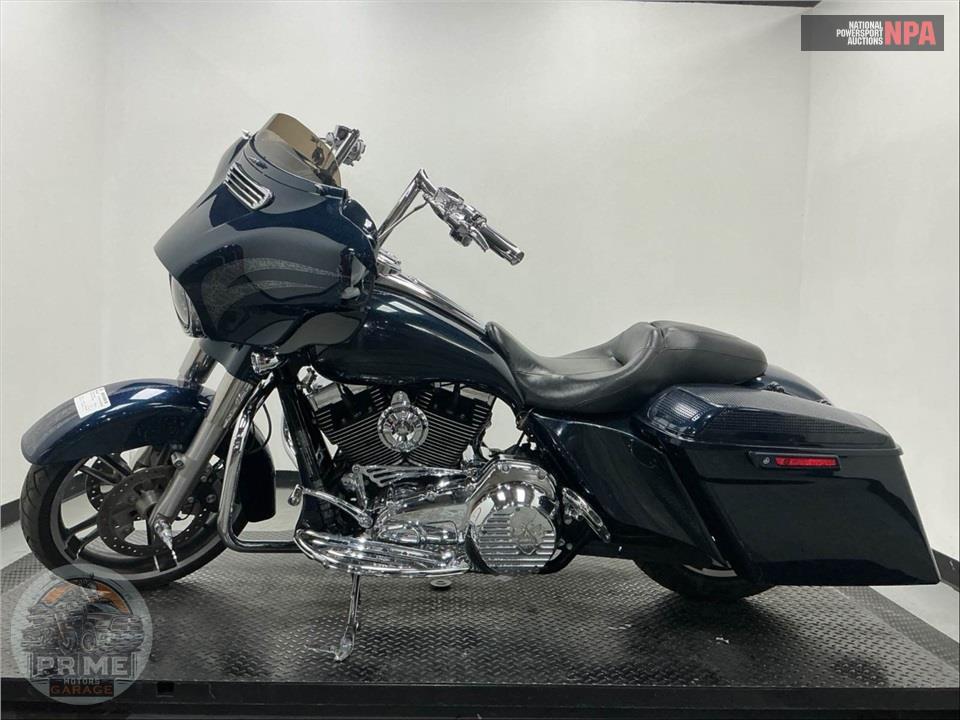 2016 Harley-Davidson FLHXS STREET GLIDE SPECIAL — фото 3