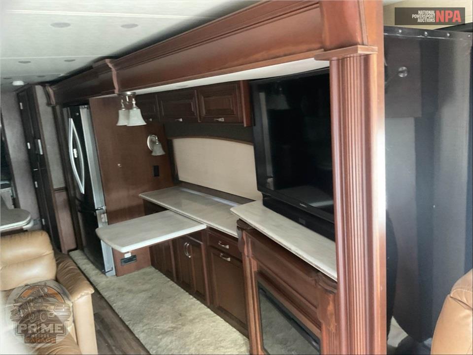 2017 Entegra Coach M-44B CUMMINS - INSIGNIA SERIES — фото 7