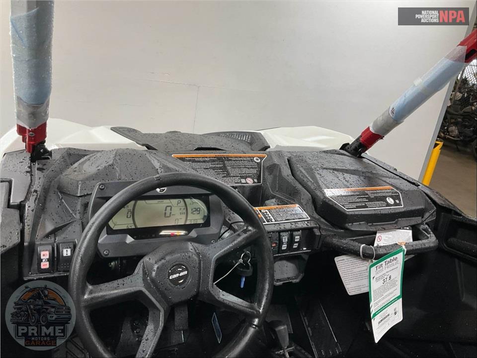 2026 Can-Am MAVERICK SPORT X RC 1000R — фото 8