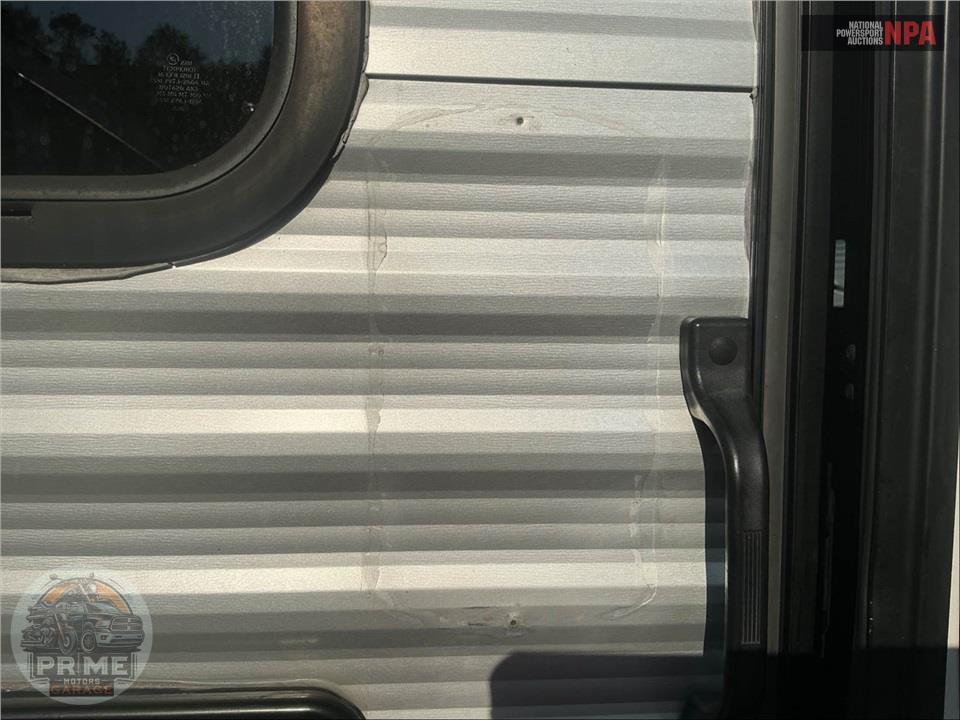 2017 Crossroads Rv M-18 BH - Z-1 LITE SERIES — фото 23
