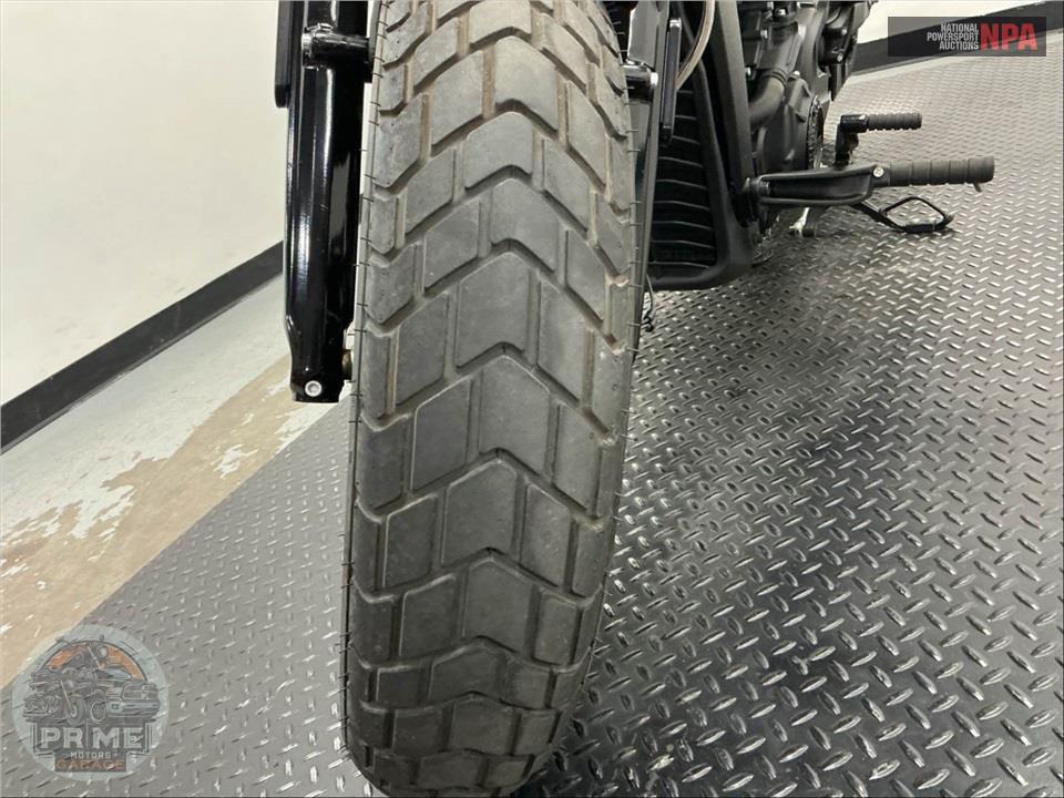 2023 Indian Motorcycle SCOUT BOBBER (ABS, SMOKE COLOR) — фото 18