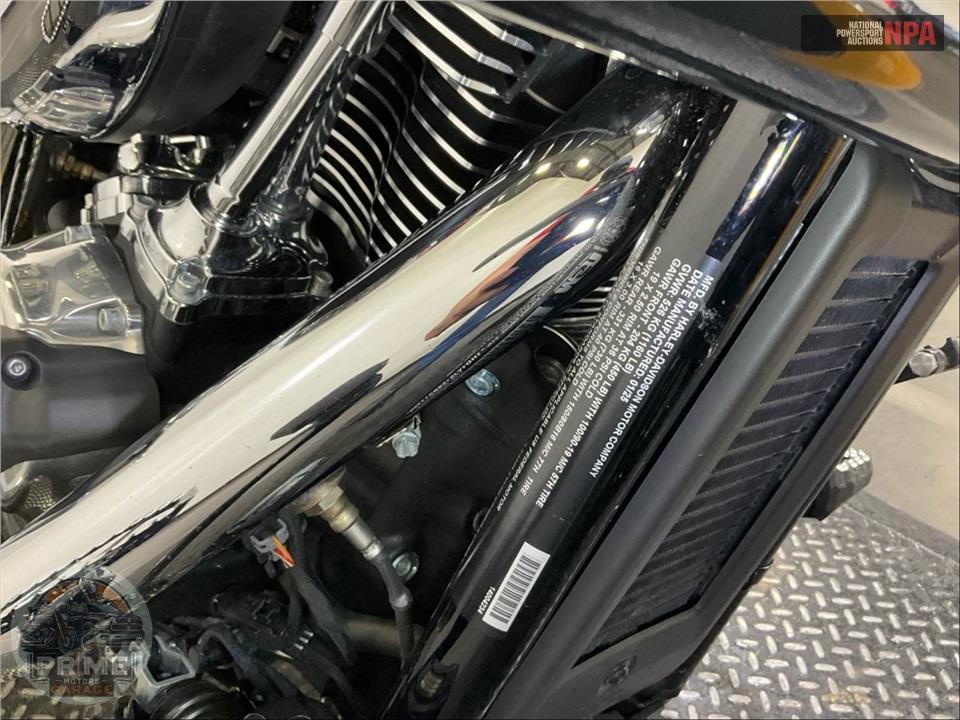 2025 Harley-Davidson FXBB STREET BOB — фото 17