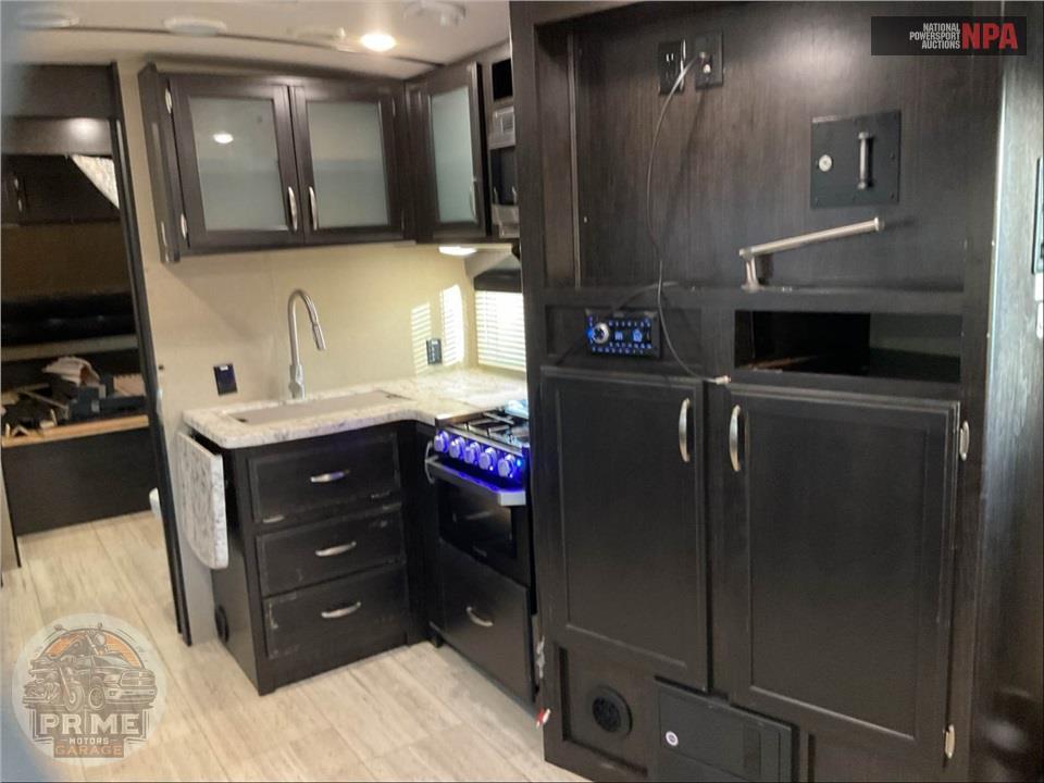 2019 Grand Design Recreational Vehicles M-2500RL IMAGINE SERIES — фото 7