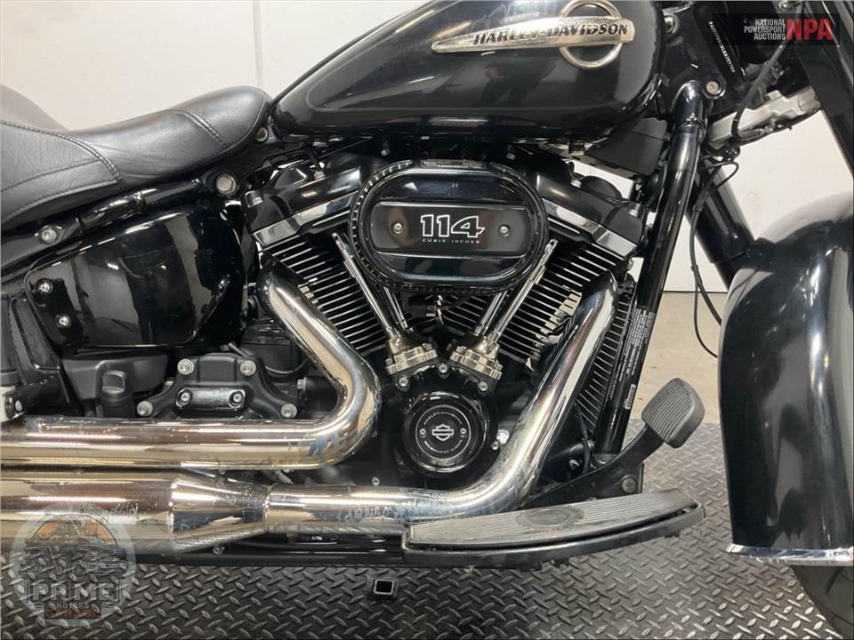 2020 Harley-Davidson FLHCS HERITAGE CLASSIC 114 — фото 6