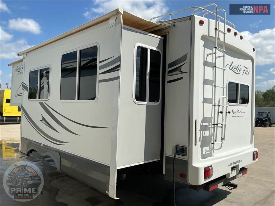 2015 Arctic Fox M-27-5L - SILVER FOX EDITION FIFTH WHEEL SERIES — фото 3