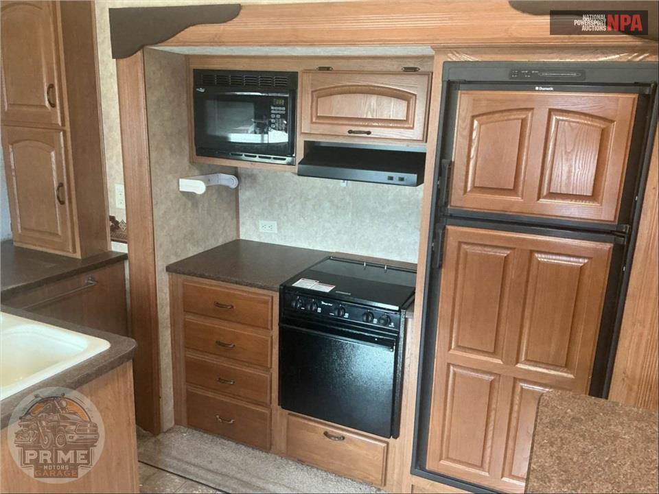 2010 Crossroads Rv M-32 CK - CRUISER FIFTH WHEEL SERIES — фото 18