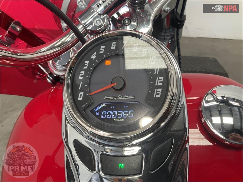 2024 Harley-Davidson FLI HYDRA-GLIDE REVIVAL — фото 5