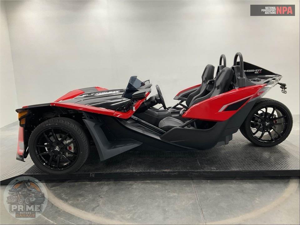 2024 Polaris SLINGSHOT SLR AUTODRIVE — фото 2