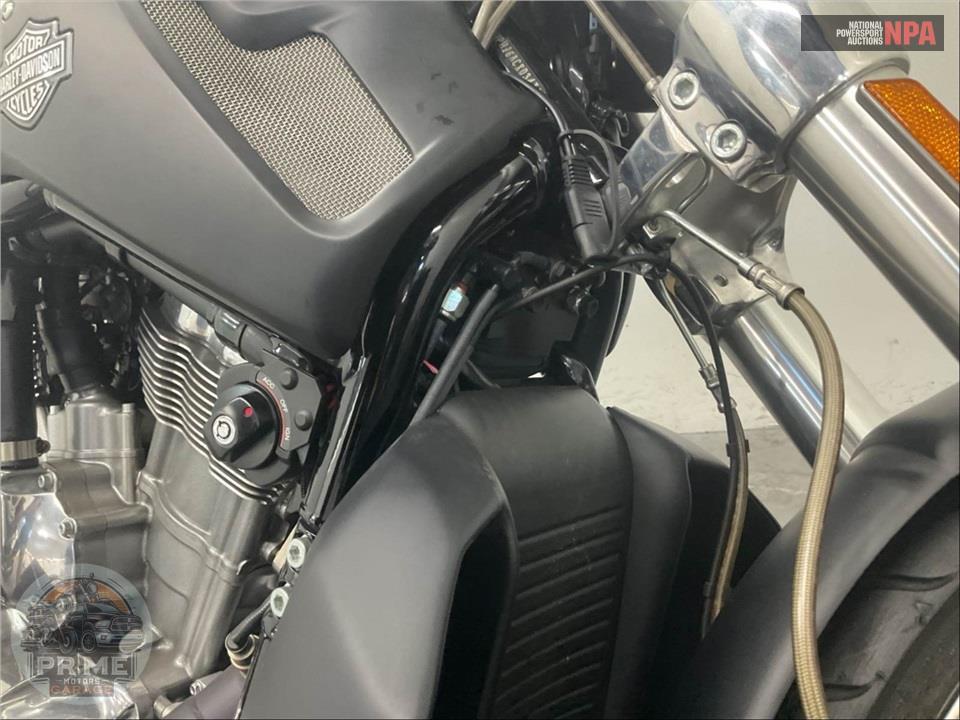 2010 Harley-Davidson VRSCF MUSCLE V-ROD — фото 12