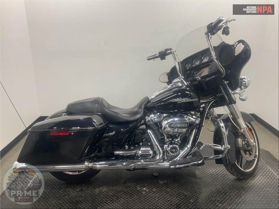 2017 Harley-Davidson FLHXS STREET GLIDE SPECIAL — фото 1