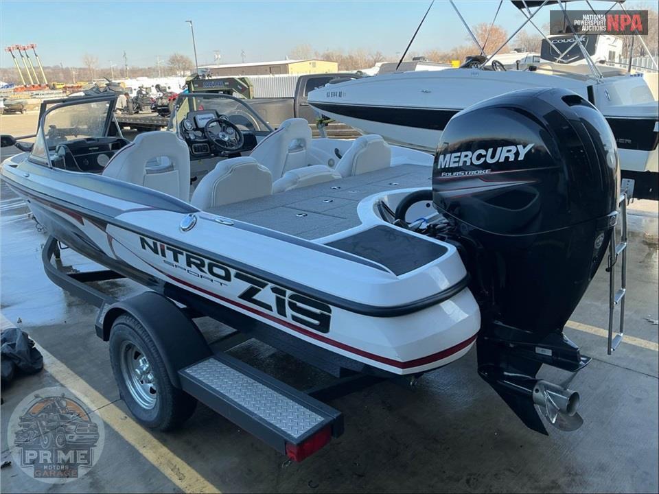2019 Tracker Marine Z19 SPORT(**) NITRO SERIES L=19/E=1 150HP MERCURY OB — фото 3